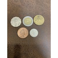 5 иностранных монет одним лотом