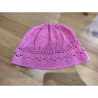 Летняя шапочка кружевная на 46 см, розовая, глубина 15,3 см. Хорошее состояние.