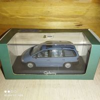 Ford Galaxy. MINICHAMPS.1:43