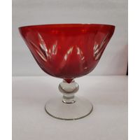Ваза для конфет Рубиновая Лилия, цветное стекло. СССР