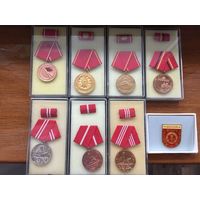 Лот медалей ГДР