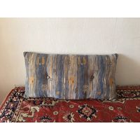 Подушка диванная продолговатая 85 см на 40 см