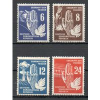 Мир  ГДР 1950 год серия из 4-х марок