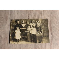 Фотография "Семья", до 1917  года.