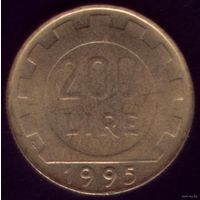 200 Лир 1995 год Италия