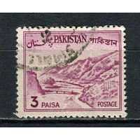 Пакистан - 1962/1965 - Горы 3Р - [Mi.A178] - 1 марка. Гашеная.  (LOT Dj17)