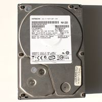 HDD 1TB Hitachi HDT721010SLA360 SATA2 3,5"