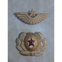 Кокарды на фуражку офицера ВДВ ВВС СССР.  Тип 2.