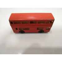 Машинка коллекционная автобус Англия