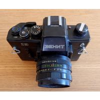 Фотоаппарат Зенит 19 с объективом Гелиос-44М