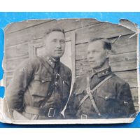 Фото 2-х лейтенантов РККА. 1943 г. 9х11 см.