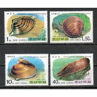 Моллюски КНДР 2002 год серия из 4-х марок