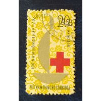 Вьетнам 1963 100л красного креста