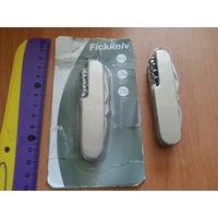 В поход, на рыбалку..Многофункциональный перочинный ножик, из Швеции. В упаковке. Распродажа коллекции!