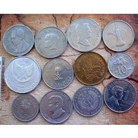 Азия. 12 монет - 12 разных стран.