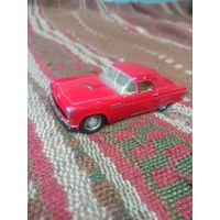 Автомобиль. Машина. Игрушка. Модель. "1955 год Ford Thunderbird"  Scale 1/36.