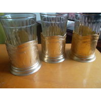 Подстаканники Зубр алюминий и оригинальные стаканы.См.фото.