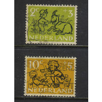 Нидерланды 1962 Вып Для детей  Дети с домашними животными Коза Кошка  #601,604