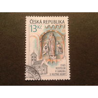 Чехия 2001 статуя святого в костеле марка из блока