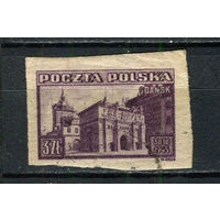 Польша - 1945 - Архитектура 3Zt - [Mi.412b] - 1 марка. Гашеная.  (Лот 66EQ)-T7P8