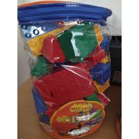Конструктор пластиковый Best Lock(США) Набор кубиков(150 штук) для детей от 2 лет