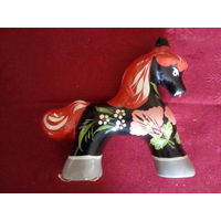 Сувенир лошадка деревянная роспись хохлома