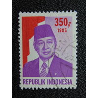 Индонезия 1985 г. Президент Сухарто.