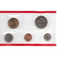 Годовой набор монет США 2002 г. с одним долларом Сакагавея "Парящий орел" двор D (1; 10; 25; 50 центов + 1 доллар) _UNC