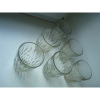 6 красивых стаканов - интересная форма. Толстое стекло. Из СССР. Без дефектов!