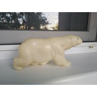 Белый медведь СССР. Пластмасса.Внутри полый
