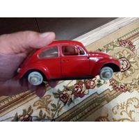 Моделька Volkswagen Beetle 1967