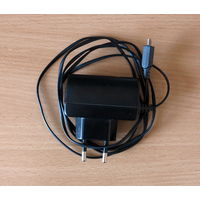 Зарядное устройство micro USB
