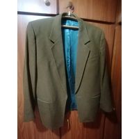 Пиджак мужской зеленый(р48 /50)