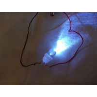 Светодиодная лампочка T10 W5W 1 LED Холодный белый свет 12V