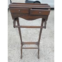 Столик-вешалка для гардеробной. швейной мастерской и др.19 век. Бельгия