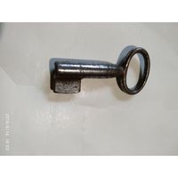 Старинный ключ.XIX век. Длина 44 мм.