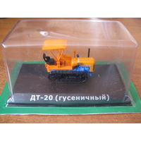 Модель трактора 1-43 22