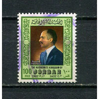 Иордания - 1983 - Король Хуссейн II 100F - [Mi.1216] - 1 марка. Гашеная.  (LOT EJ13)-T10P2