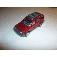 Модель авто Nissan Xierra. Mattel-MATCHBOX. м-б 1:59