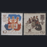 Заг. 2422/23. 1960. Костюмы народов СССР. ЧиСт.