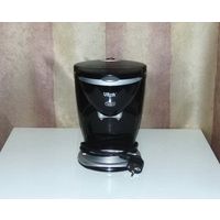 Капельная кофеварка Vitek VT-1503 BK (чёрный цвет). Объём кофейника: 0.2 литра. Максимальная мощность: 450W. Длина кабеля: 60см.
