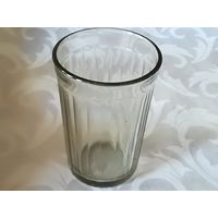 Граненый стакан с клеймом "MADE IN USSR"