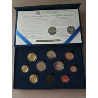 Официальный набор монет евро 2015 года Мальты регулярного чекана 1, 2, 5, 10, 20, 50 центов, 1 и 2 евро и 2 евро Провозглашение Республики. BU