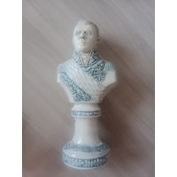 Статуэтка обливная керамика французский генерал Nicolas de sowbe aвтор Грук