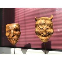Статуэтки - маски на подставке Демон и Анонимус Сувель березы