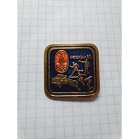 Значок ,,Москва-80 пятиборье'' СССР.