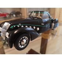 Модель 1:18 Peugeot 302