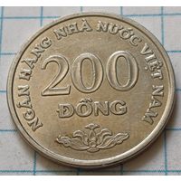 Вьетнам 200 донгов, 2003     ( 3-5-3 )