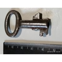 Старинный стальной ключ.Начало XX-го века.Длина 43 мм.
