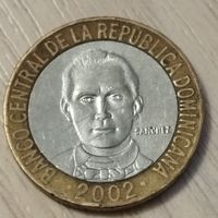 Доминиканская республика 5 песо 2002г.